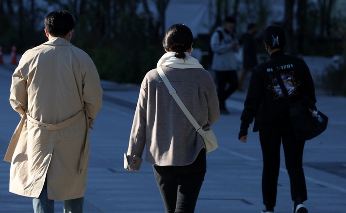 다음주(16~22일)는 아침·저녁으로 쌀쌀한 날씨가 이어지는 가운데 아침 기온이 2도까지 떨어져 일부 산지에는 영하로 떨어지는 곳도 있겠다.