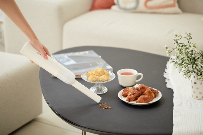 켈로, 빗살 형태의 콤브 무선핸디 미니청소기 런칭