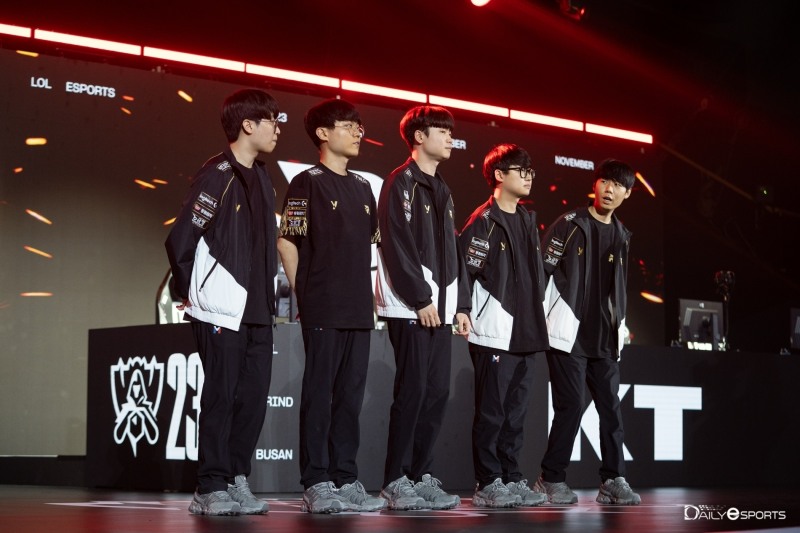 처절했던 LCK 내전…kt, 디플러스 기아 꺾고 8강 진출 성공