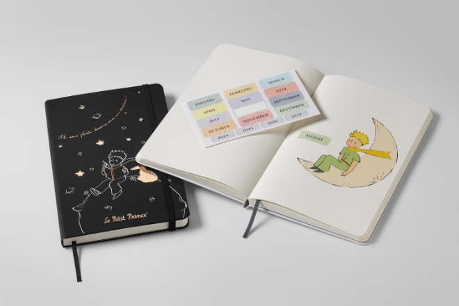 몰스킨은 올해 출간 80주년을 맞이한 소설 ‘어린왕자’와 협업해 ‘몰스킨 어린왕자 80주년 기념 컬렉션’을 선보였다고 1일 밝혔다. (사진 = 몰스킨 제공)