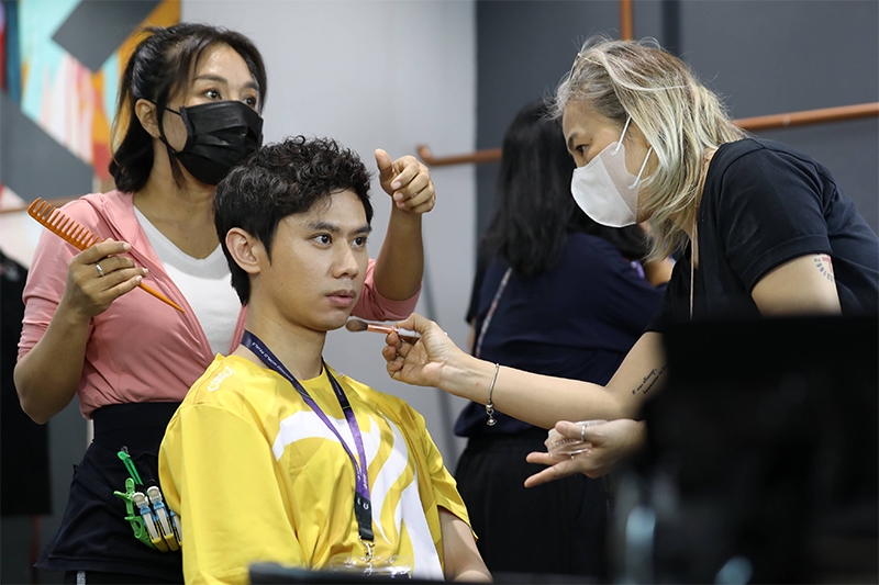 SWC2023, 월드 파이널 공식 일정 시작…프로필 촬영 현장 공개