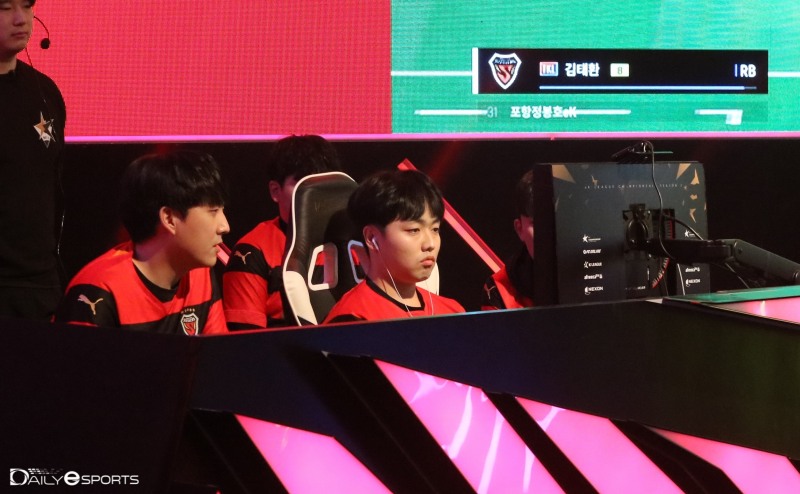 정봉호의 탈락으로 포항은 강등이 확정됐다.