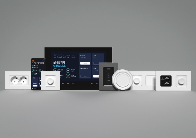 ‘Smart eLife’의 스마트홈 기능을 완성하는 홈 IoT 솔루션 / 사진=DL이앤씨 제공