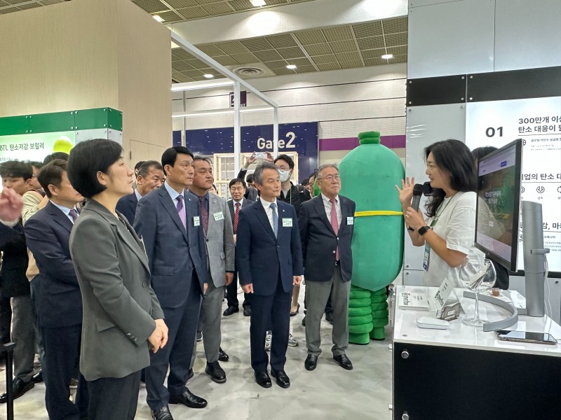 오후두시랩, '2023 대한민국 ESG 친환경대전' 이벤트 기부금 '푸른아시아' 전달