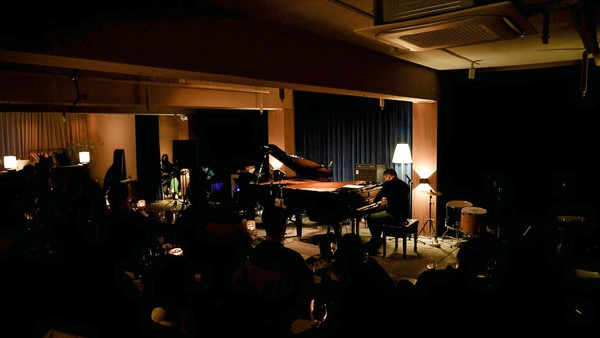 디도재즈라운지, 11월 네 번째 그랜드 투 피아노 재즈 콘서트 실시