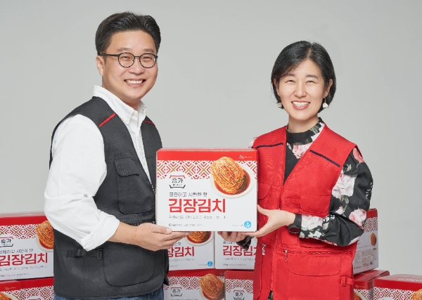 서경덕 교수와 대상(주) 식품BU장 박은영 전무