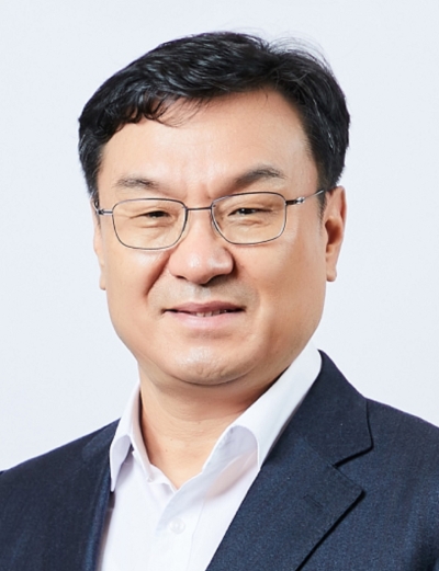 효성티앤씨는 모건스탠리캐피털 인터내셔널(MSCI) ESG 평가에서 지난해보다 두 단계 상승한 ‘AA등급’을 획득했다고 13일 밝혔다. 사진은 김치형 효성티앤씨 대표이사의 모습. (사진 = 효성티앤씨 제공)