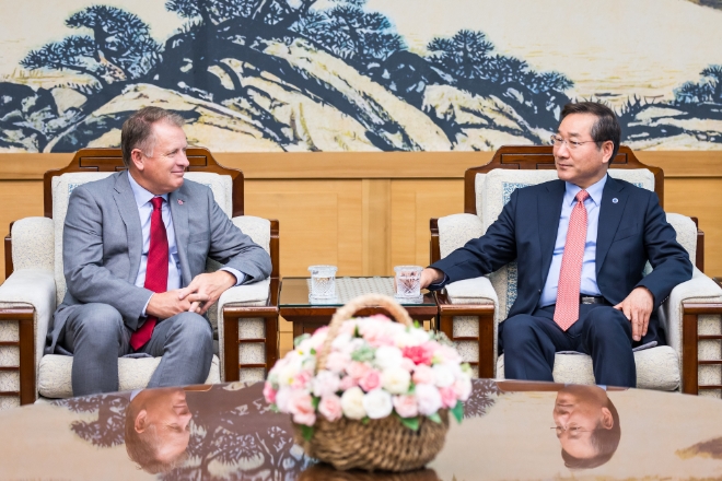 유타대 총장단, 바이오·AI산업 관련 협력 방안 모색 위한 인천시장 접견