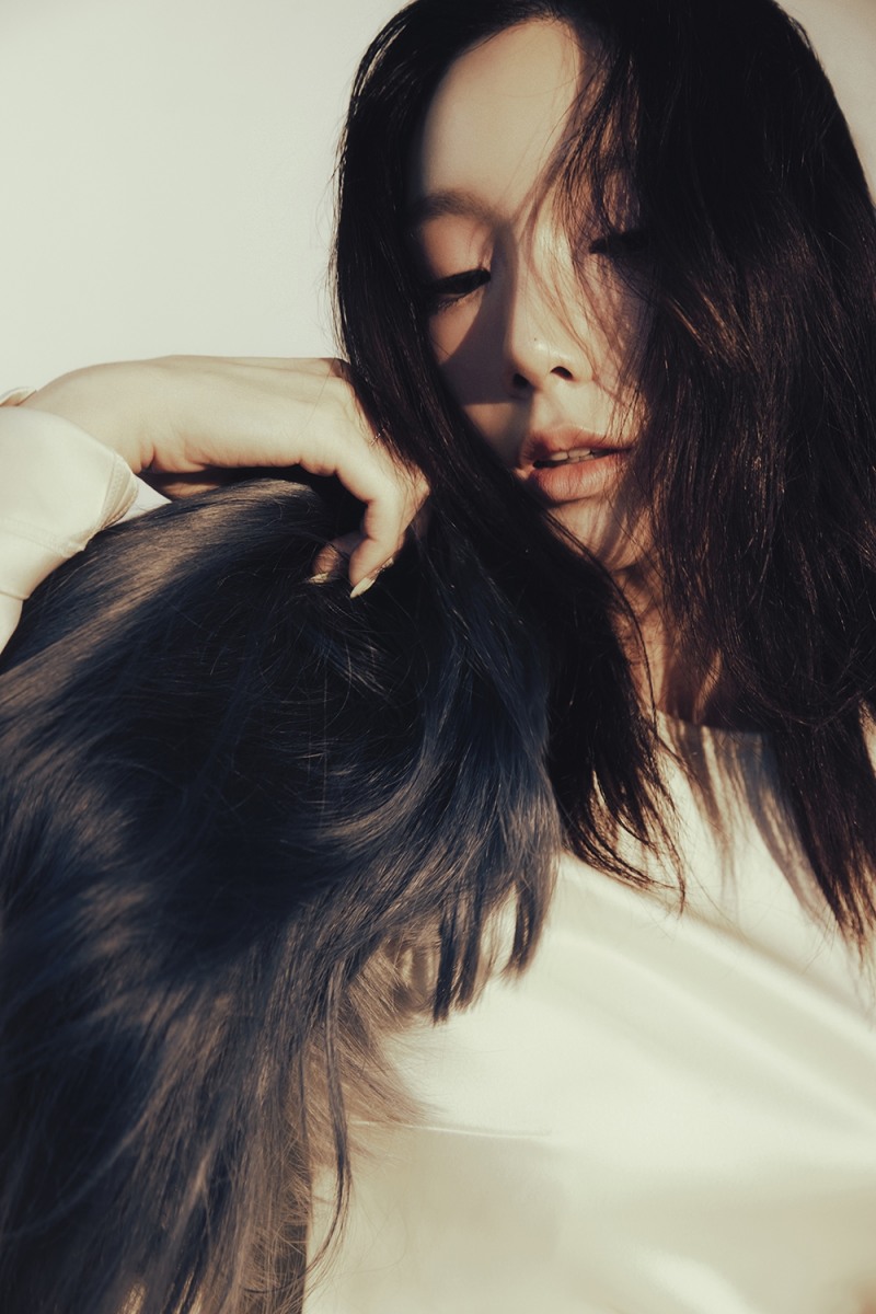 태연, 신곡 ‘To. X’로 들려줄 불합리한 사랑 속 공허함…세련된 비주얼+연인 관계의 내러티브 담은 티저 이미지 공개