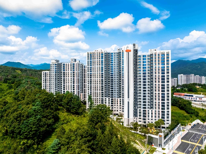 e편한세상 가평 퍼스트원 전경 / 사진=DL이앤씨 제공