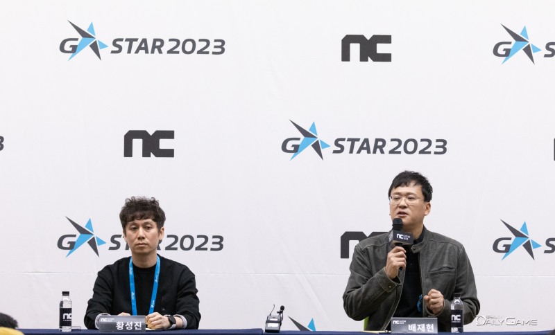 16일 인터뷰를 진행 중인 엔씨소프트 'LLL' 주요 개발진. 왼쪽부터 엔시소프트 황성진 PD, 배재현 시드장.