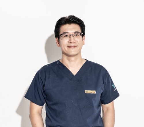 무치악 환자, 틀니도 임플란트도 걱정이라면?