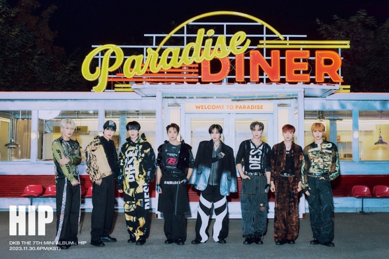 다크비, 미니 7집 두 번째 콘셉트 포토 공개…반항적 무드 눈길