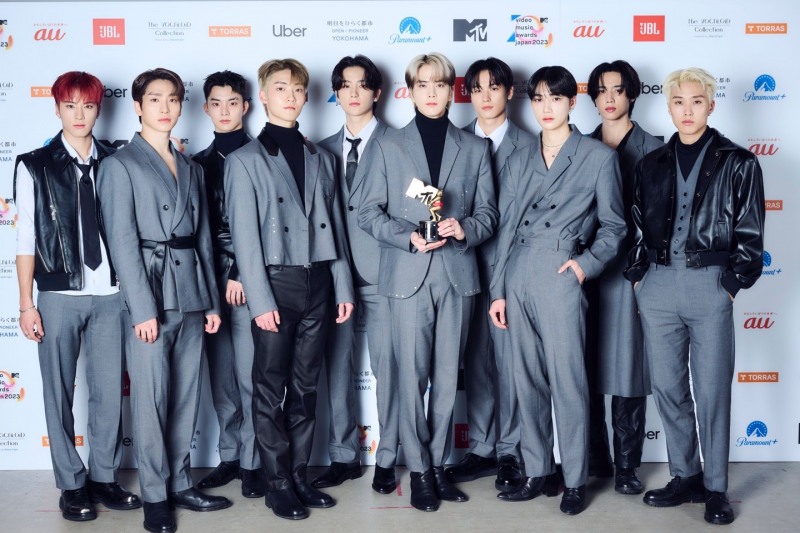 더보이즈, 日 'MTV VMAJ'서 '베스트 아시아 그룹상' 수상…"컴백과 동시에 수상 영광... 앞으로도 멋진 모습 보여드릴 것"