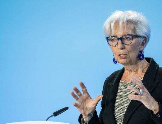 (상보) ECB 라가르드, 추가 긴축 예고...“국채매입 종료 앞당길 가능성”