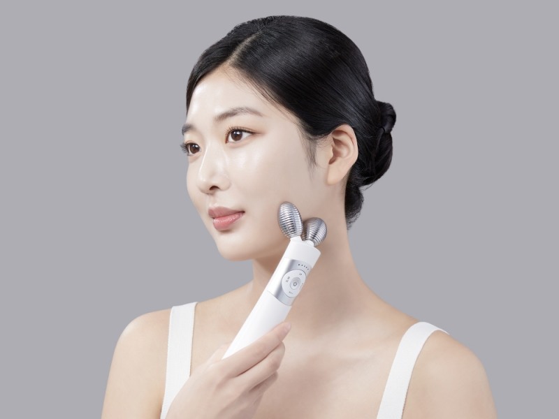 마미케어, 탄력 케어 뷰티 디바이스 ‘EMS 브이쎄라’ 출시