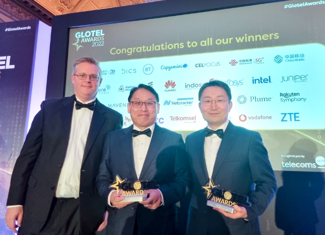 KT가 지난 30일(현지시각) 영국 런던에서 열린 글로텔 어워즈 2023에서 2개 부문을 석권하며 글로벌 무대에서 ICT 강국 대한민국의 위상을 높였다고 1일 밝혔다. / 사진=KT 제공