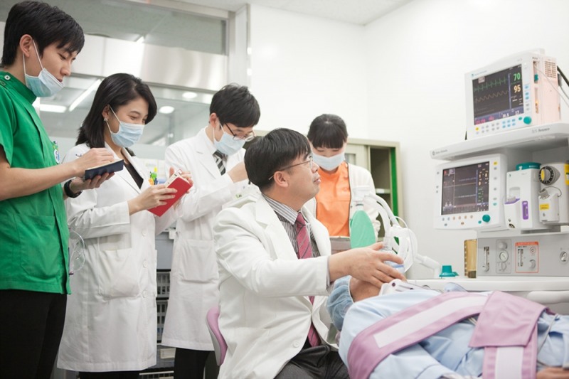 충남권역장애인구강진료센터의 진료 모습 (사진제공=단국대)