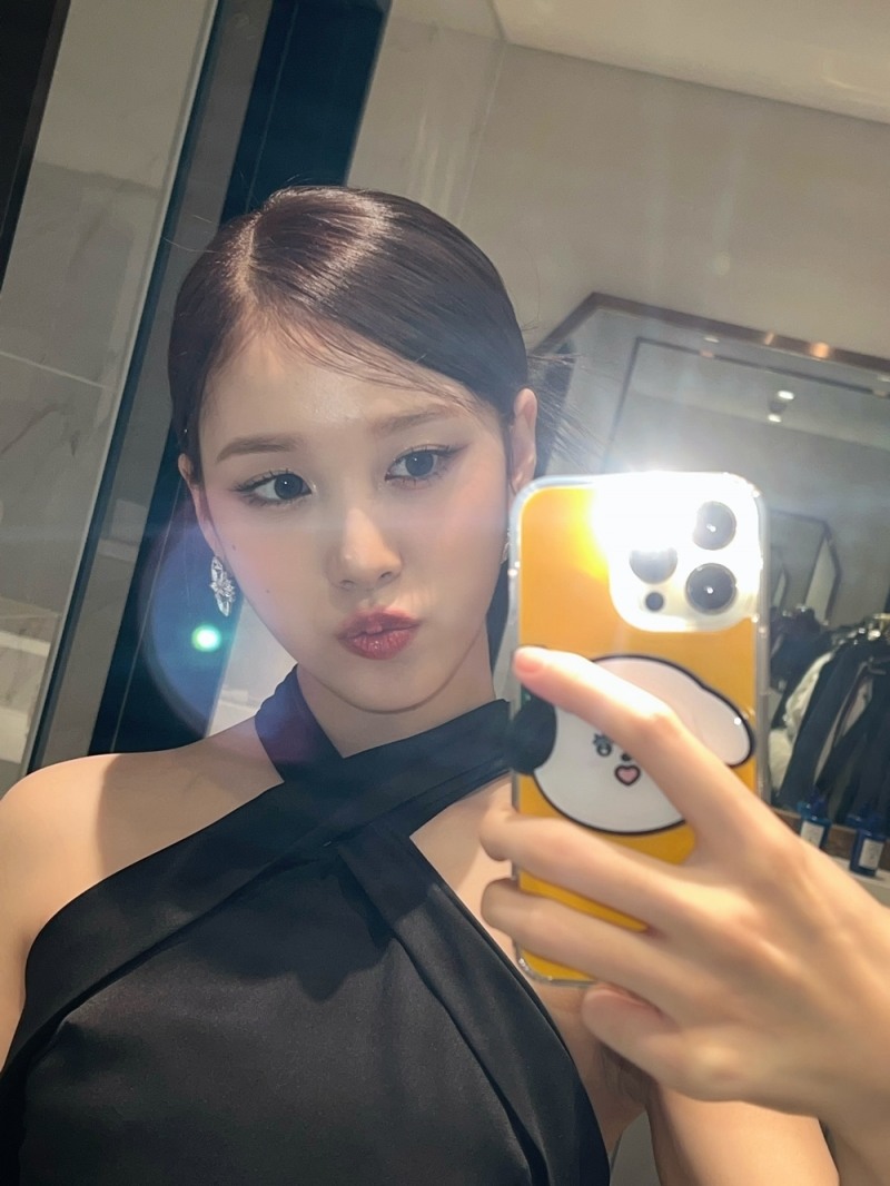 스테이씨 재이, 영화 시상식 방불케 한 미모…‘우아함+세련미’ 절정