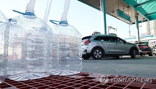 중국 산업용 요소수 통관 보류(고양=연합)