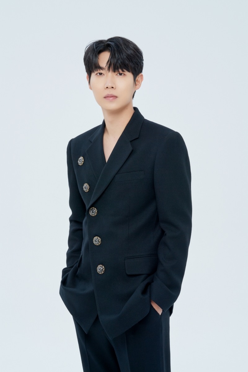 손태진, 화려하게 불태운 2023년 행보…"내년에도 많은 관심과 응원 부탁"
