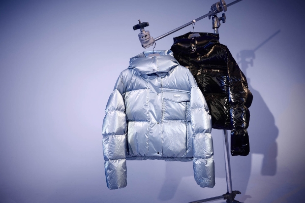 디아도라 '숏패딩' 출시 2개월만에 소진율 70%이상