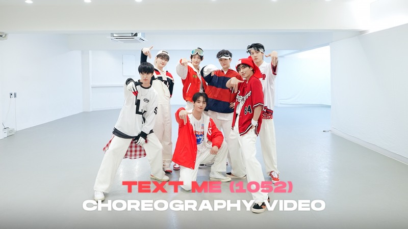 ATBO, 'TEXT ME (1052)' 안무 영상 공개…'레트로 감성+활기 가득'