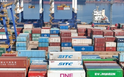 중국 11월 수출 전년비 0.5%로 예상(-1.1%) 상회..수입 -0.6%로 예상(3.3%) 하회