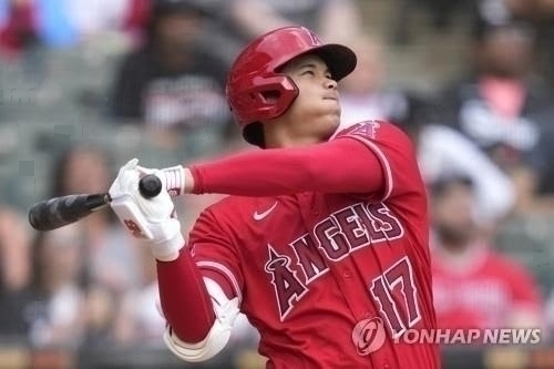 오타니 계약에 '바비 보니야' 소환...7억달러 대부분 '추후 지급', 오타니가 요구, 왜?