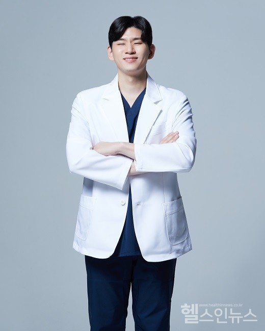 연세더튼튼의원황성인원장