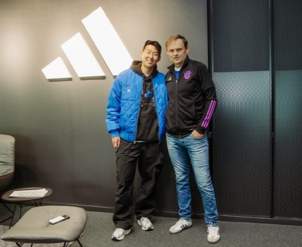 손흥민 선수와 아디다스 최고경영자 (CEO) 비에른 굴덴