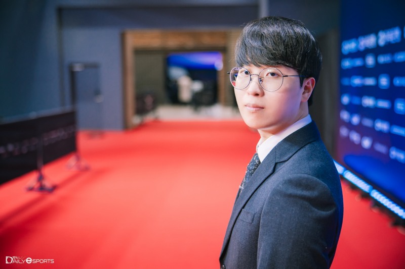 2023 LCK 어워드에서 만난 젠지 '기인' 김기인.