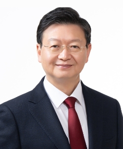 현대차그룹은 미래 모빌리티 사업 전략에 속도를 더하고 지속가능성을 제고하기 위한 ‘2023년 하반기 정기 임원인사’를 20일 실시했다고 밝혔다. 사진은 배형근 사장(현대차증권 대표이사 내정)의 모습. (사진 = 현대차그룹 제공)