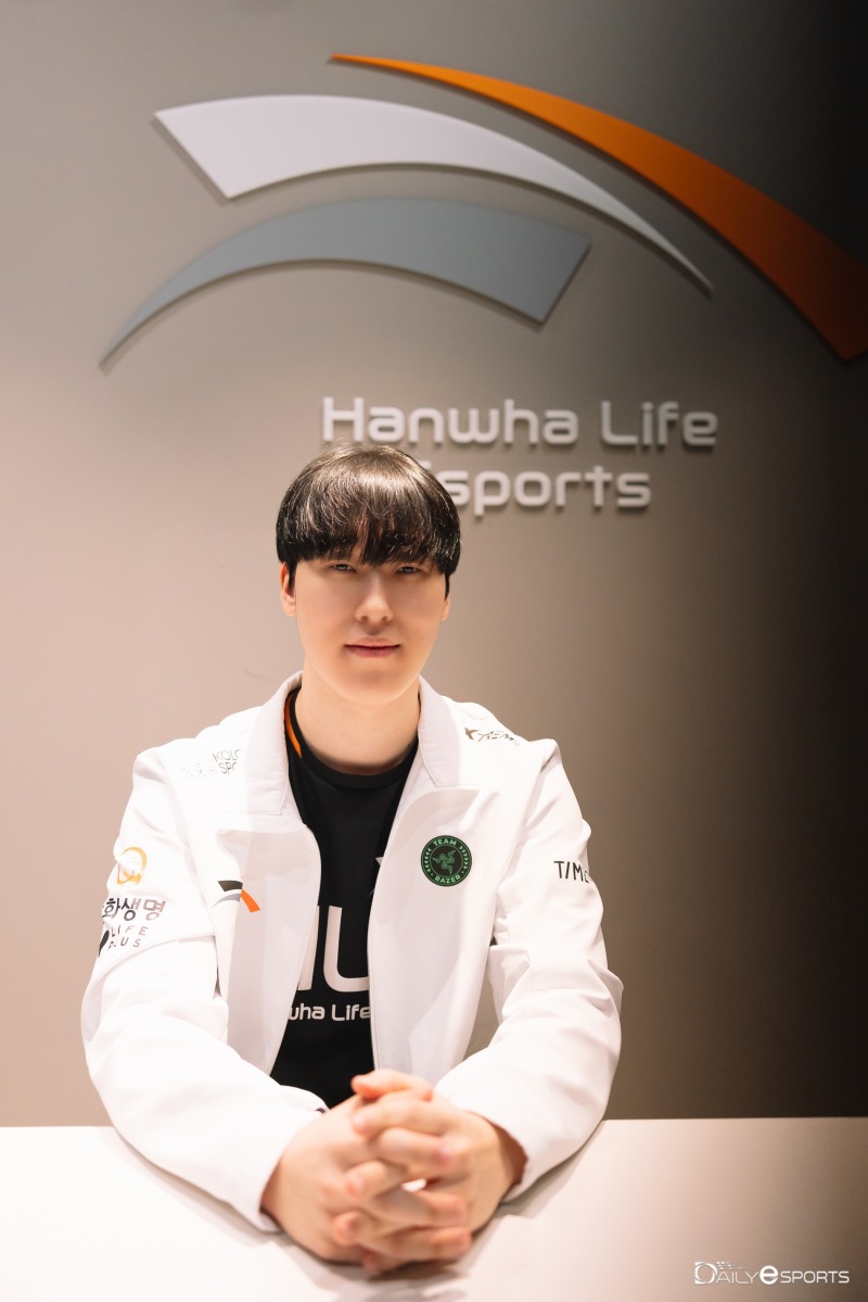 '제카' 김건우, "내려가는 느낌 받은 2023년...내년엔 못했던 기억 지워낼 것"