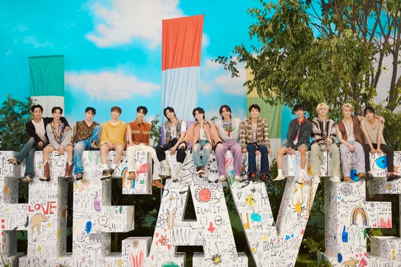 세븐틴, 日 오리콘 연간 랭킹 K-팝 아티스트 최고 순위…31일 ‘제74회 홍백가합전’ 출연