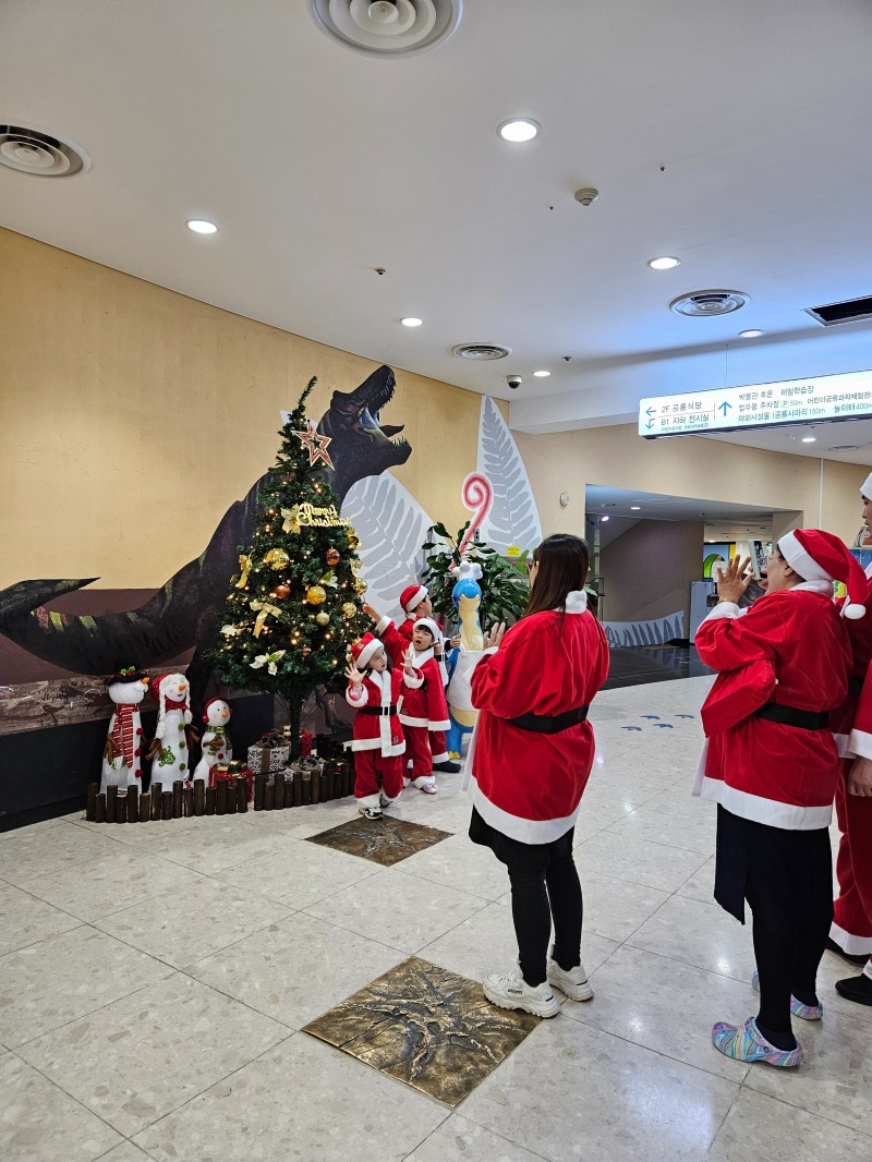 공룡박물관 크리스마스 (사진제공 = 해남군)