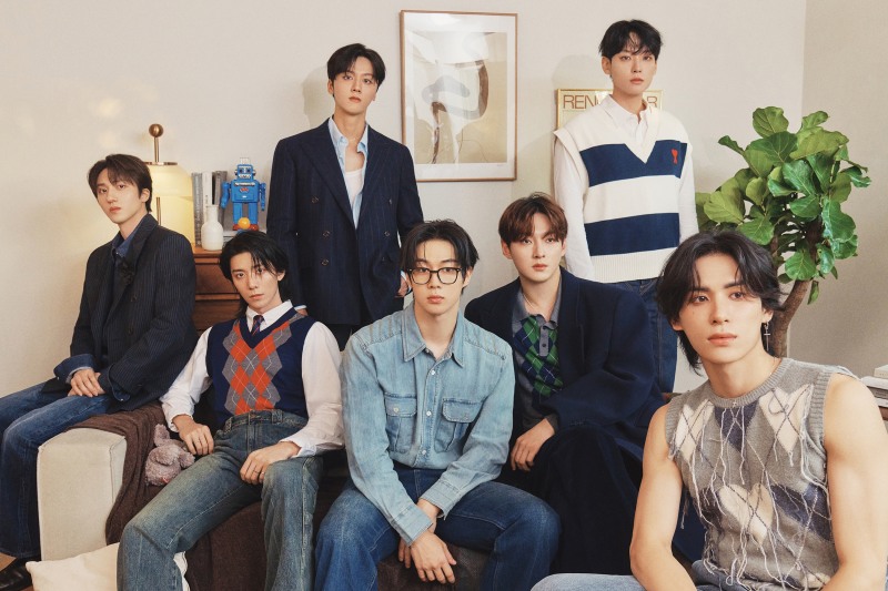 SF9, 달콤함 지운 미니 13집 재킷 포스터 최초 공개