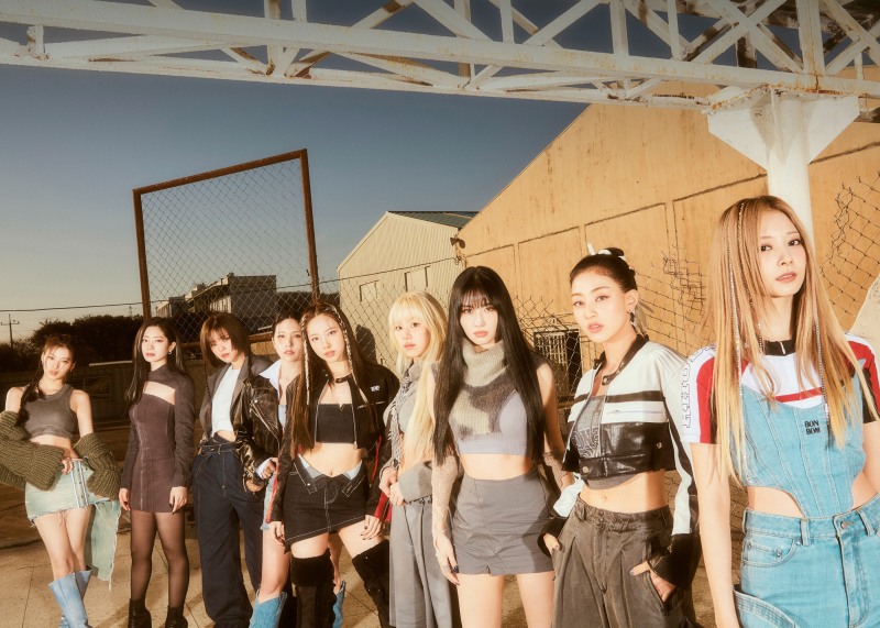 트와이스, 日 후쿠오카에서 다섯 번째 월드투어 일환 2023년 공연 피날레…2024년 이어질 투어 ‘기대감 UP’