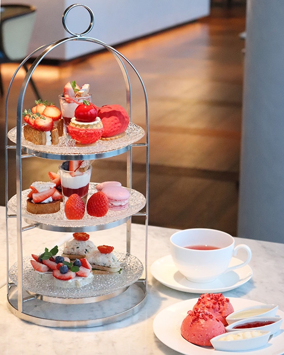 아난티 앳 부산 코브, ‘딸기 애프터눈 티 세트’ 출시…‘달콤한 오후 선사’