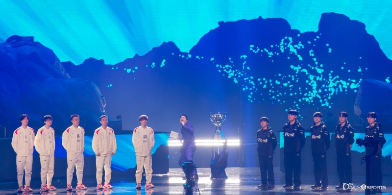 2023년 최고 인기 e스포츠 경기로 남은 T1 vs 웨이보