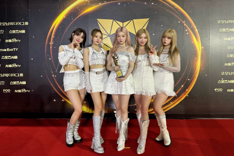 빌리, 데뷔 후 각종 시상식서 총 4개 트로피 섭렵…“멋진 아티스트로 성장해 나갈 것”