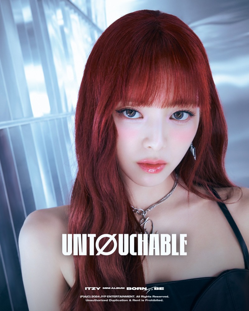 ITZY, 타이틀곡 'UNTOUCHABLE' 콘셉트 포토 공개…‘트렌디 비주얼+쿨 아우라’