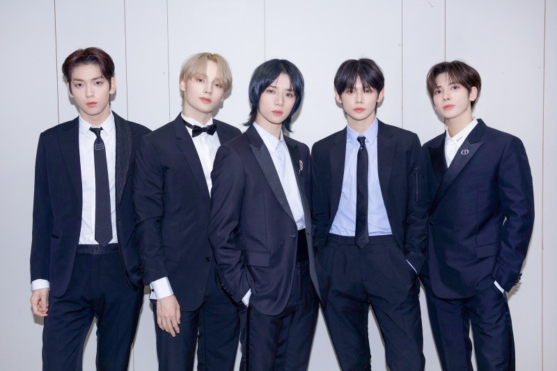 TXT '이름의 장: FREEFALL', 美 '빌보드 200' 재진입…통산 8주 차트인