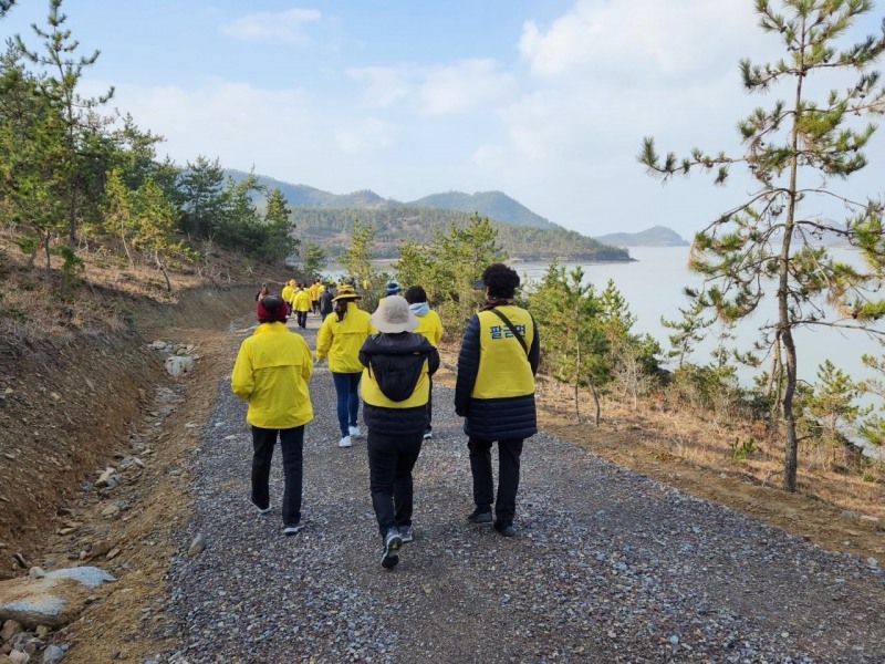 걷기대회 (사진제공 = 신안군)