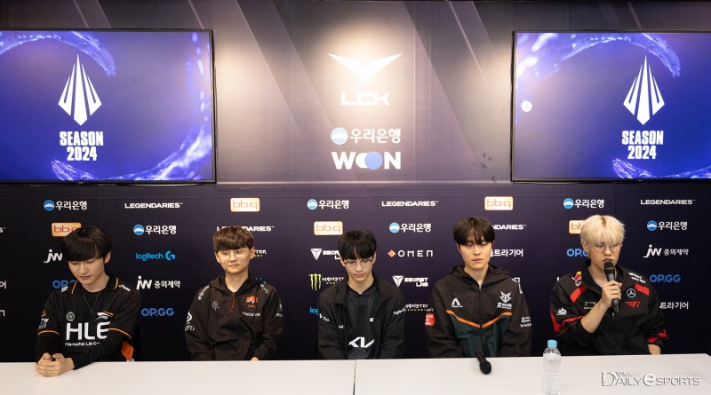 왼쪽부터 '피넛' 한왕호, '실비' 이승복, '루시드' 최용혁, '기드온' 김민성, '오너' 문현준.