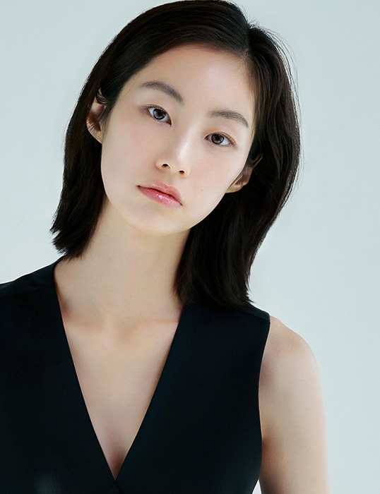 전수진, 앨컴퍼니와 전속계약 체결…활동 본격화 예고