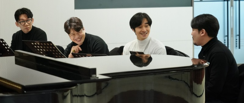 마포문화재단 결성 프로젝트 크로스오버 그룹 ‘싱어즈M’ 의 〈크로스오버 랩소디〉 공연 연습 현장 (사진제공=마포문화재단)