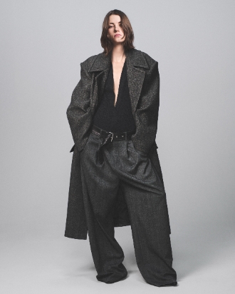 한섬이 파리 패션위크에서 선보인 2024년 F/W 시스템·시스템옴므 글로벌 컬렉션 제품 대표 이미지