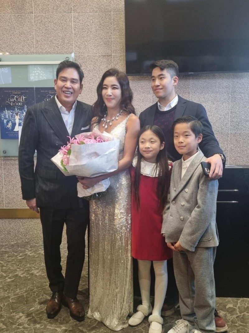 정용진 부회장 가족(사진=연합)