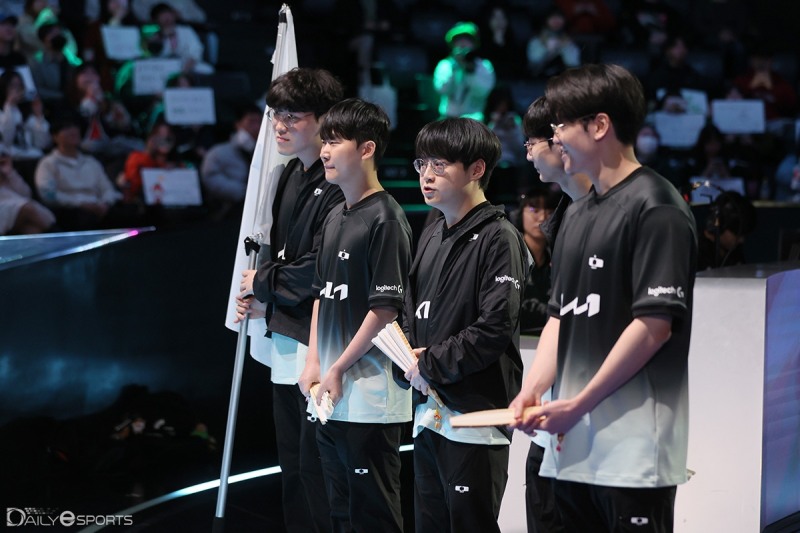 디플러스 기아, 주포 '에이밍' 펜타 킬 활약 속 시즌 첫 승 신고